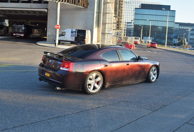 Dodge Charger SRT-8