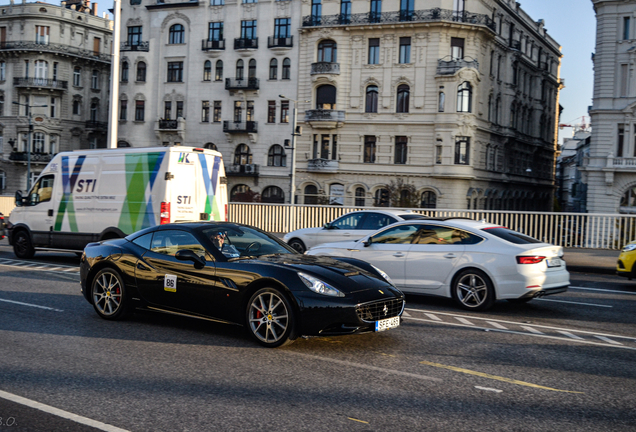 Ferrari California