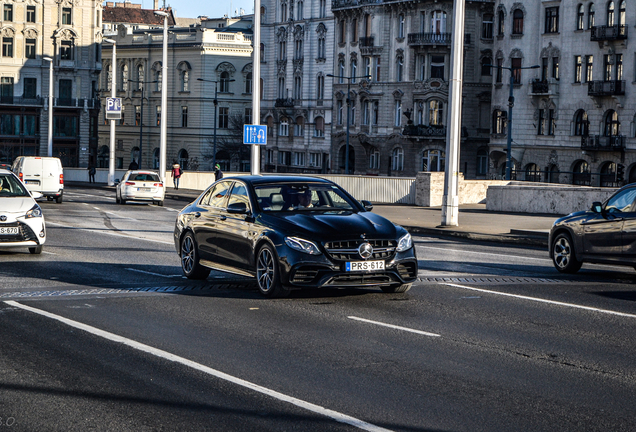 Mercedes-AMG E 63 S W213