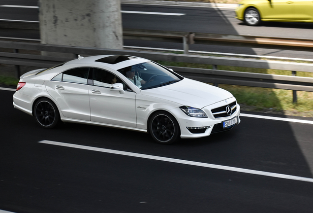 Mercedes-Benz CLS 63 AMG C218