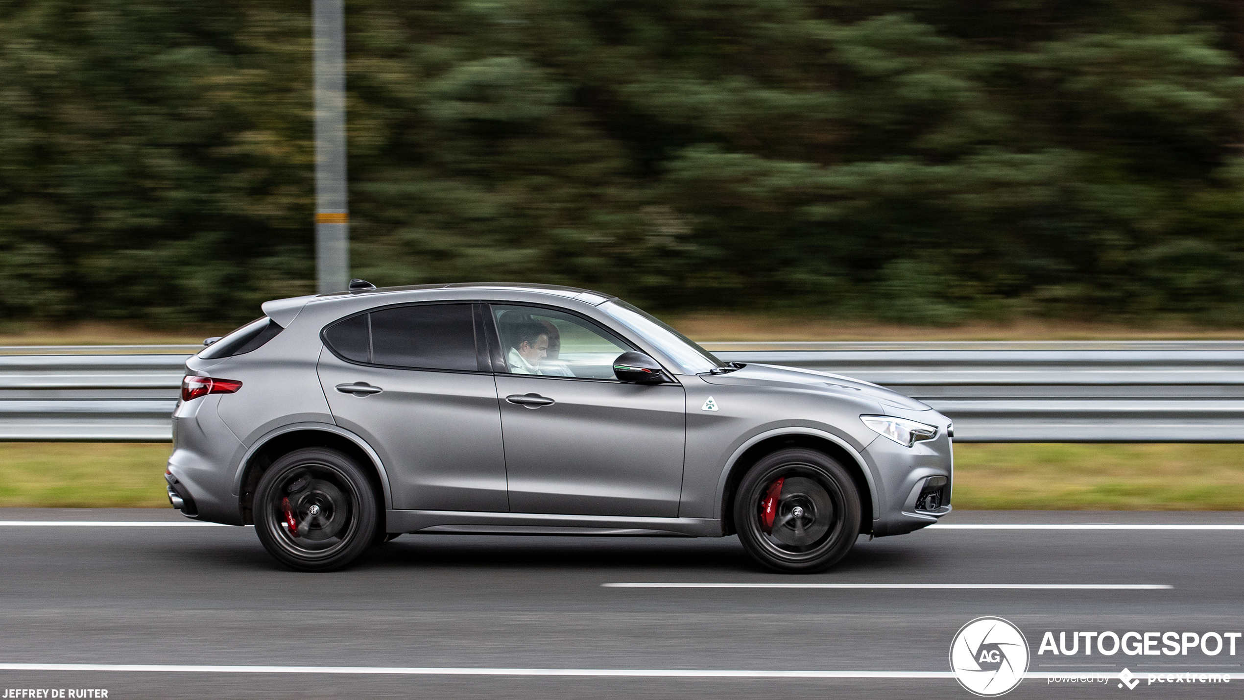 Alfa Romeo Stelvio Quadrifoglio NRING