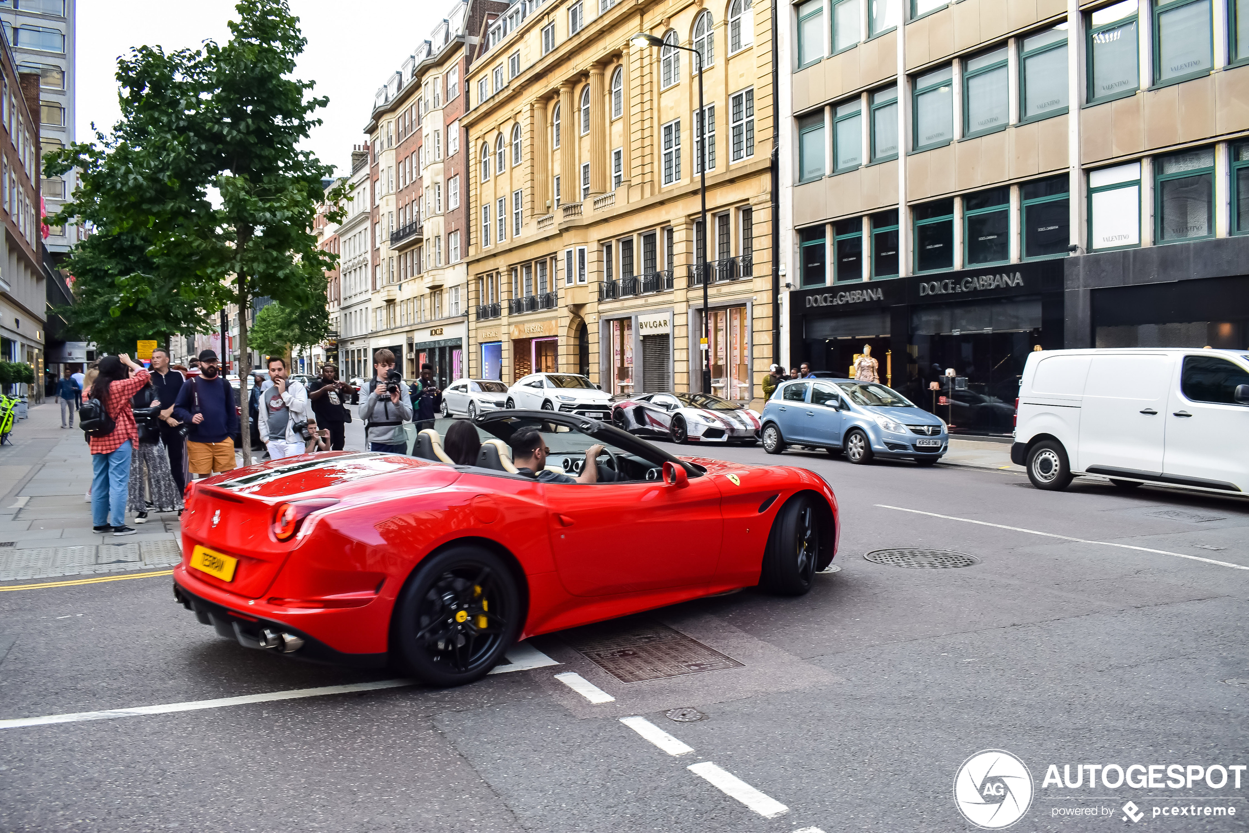 Ferrari California T