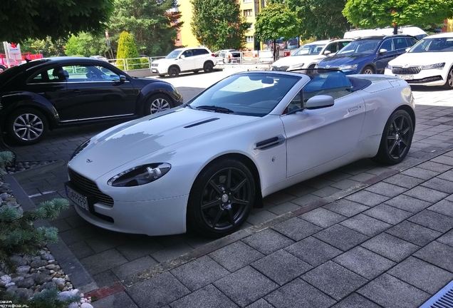 Aston Martin V8 Vantage Roadster