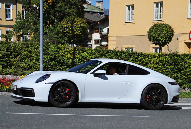 Porsche 992 Carrera S