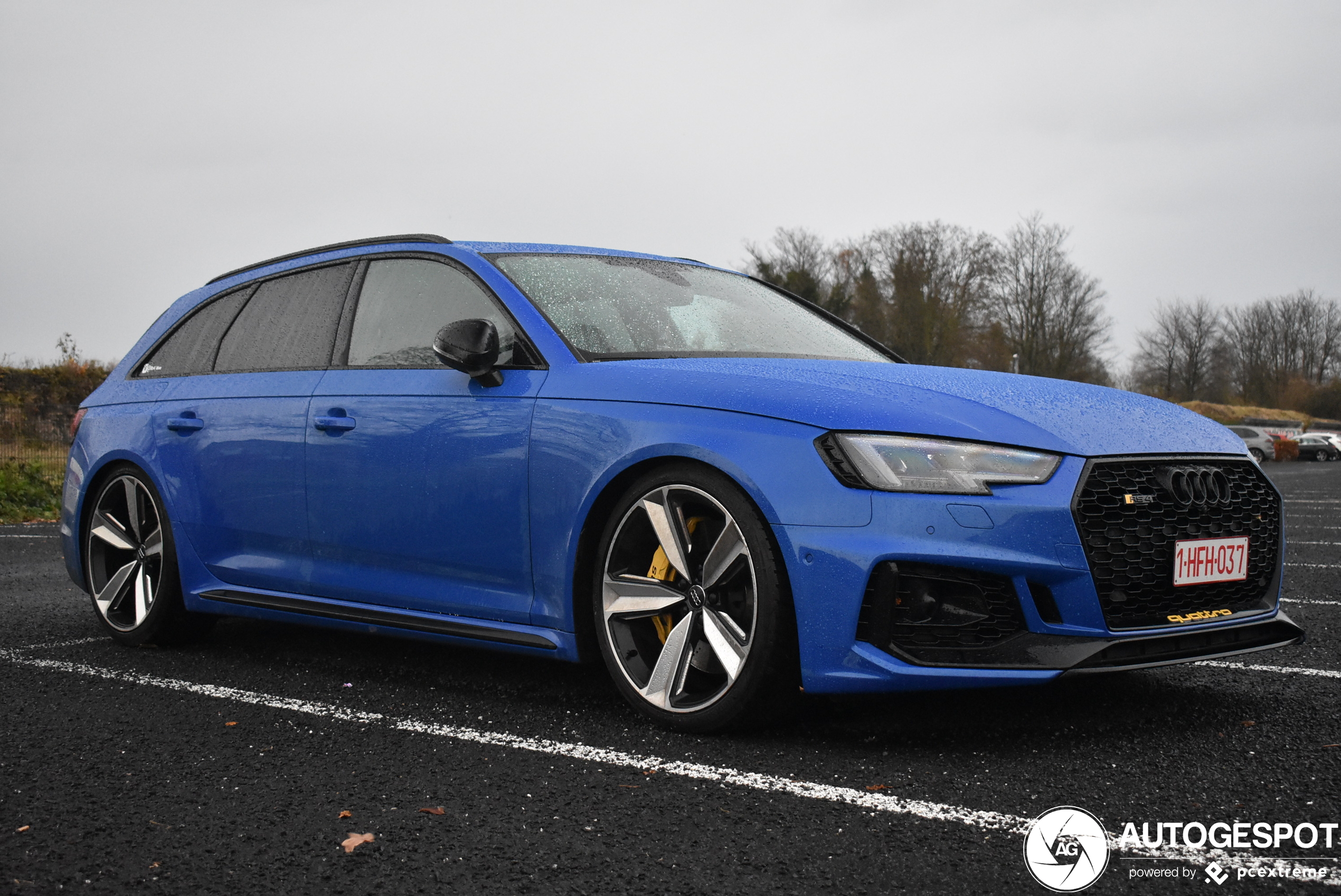 Audi RS4 Avant B9