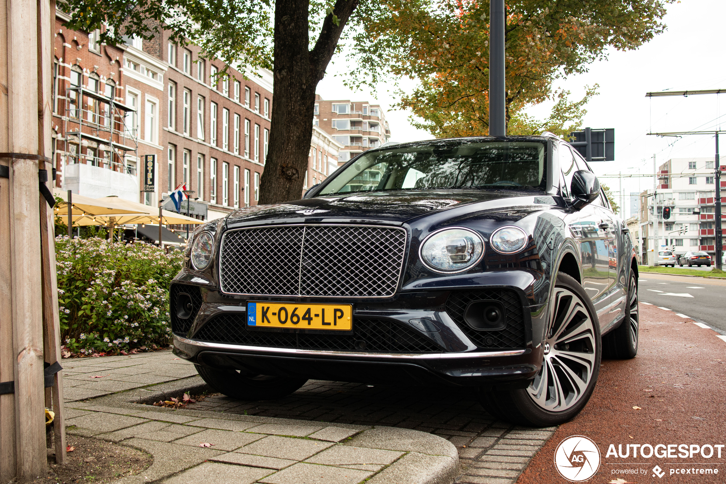 Bentley Bentayga V8 2021 First Edition