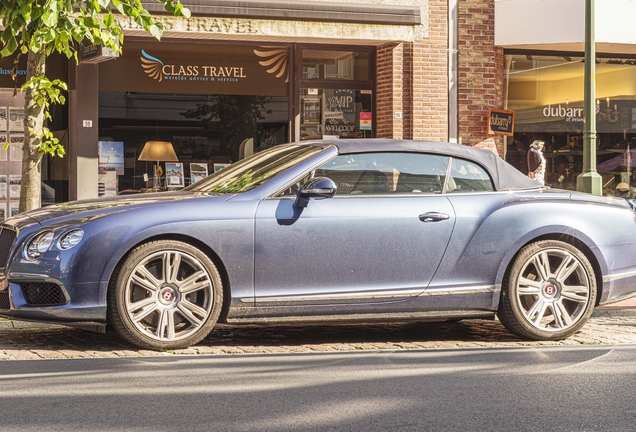 Bentley Continental GTC V8