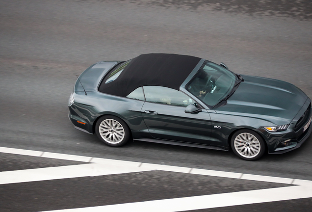 Ford Mustang GT Convertible 2015