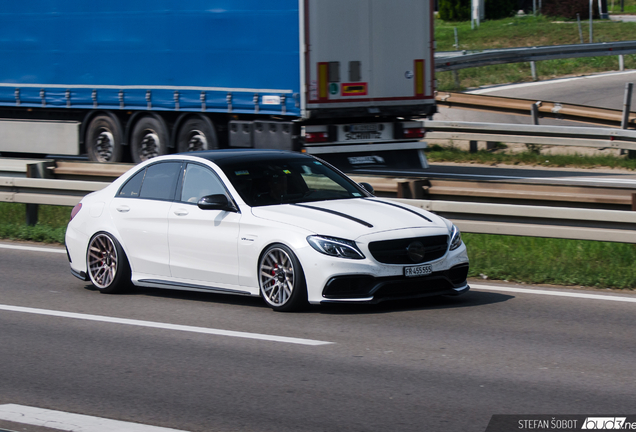 Mercedes-AMG C 63 S W205