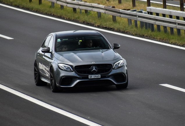 Mercedes-AMG E 63 S W213