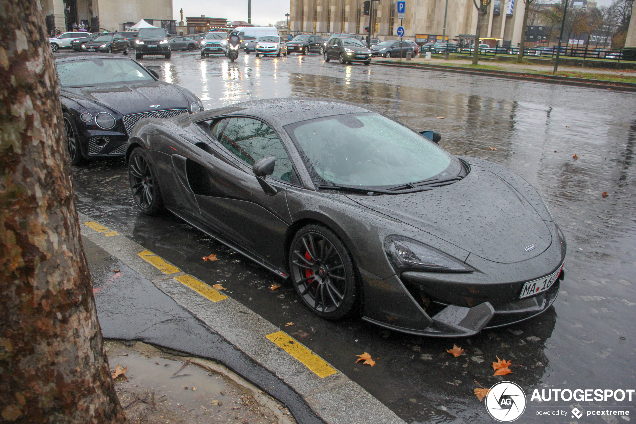 McLaren 570S