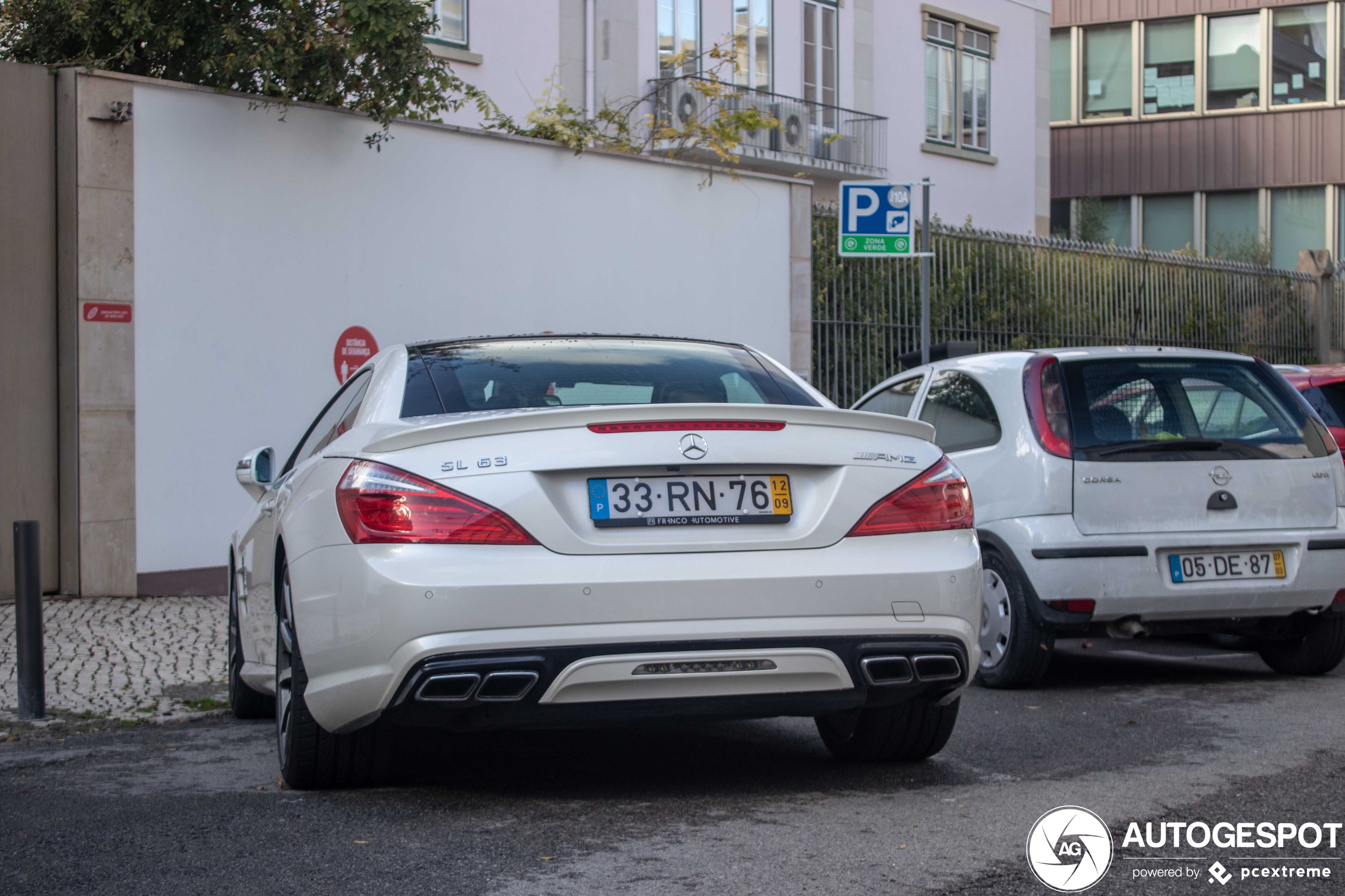 Mercedes-Benz SL 63 AMG R231