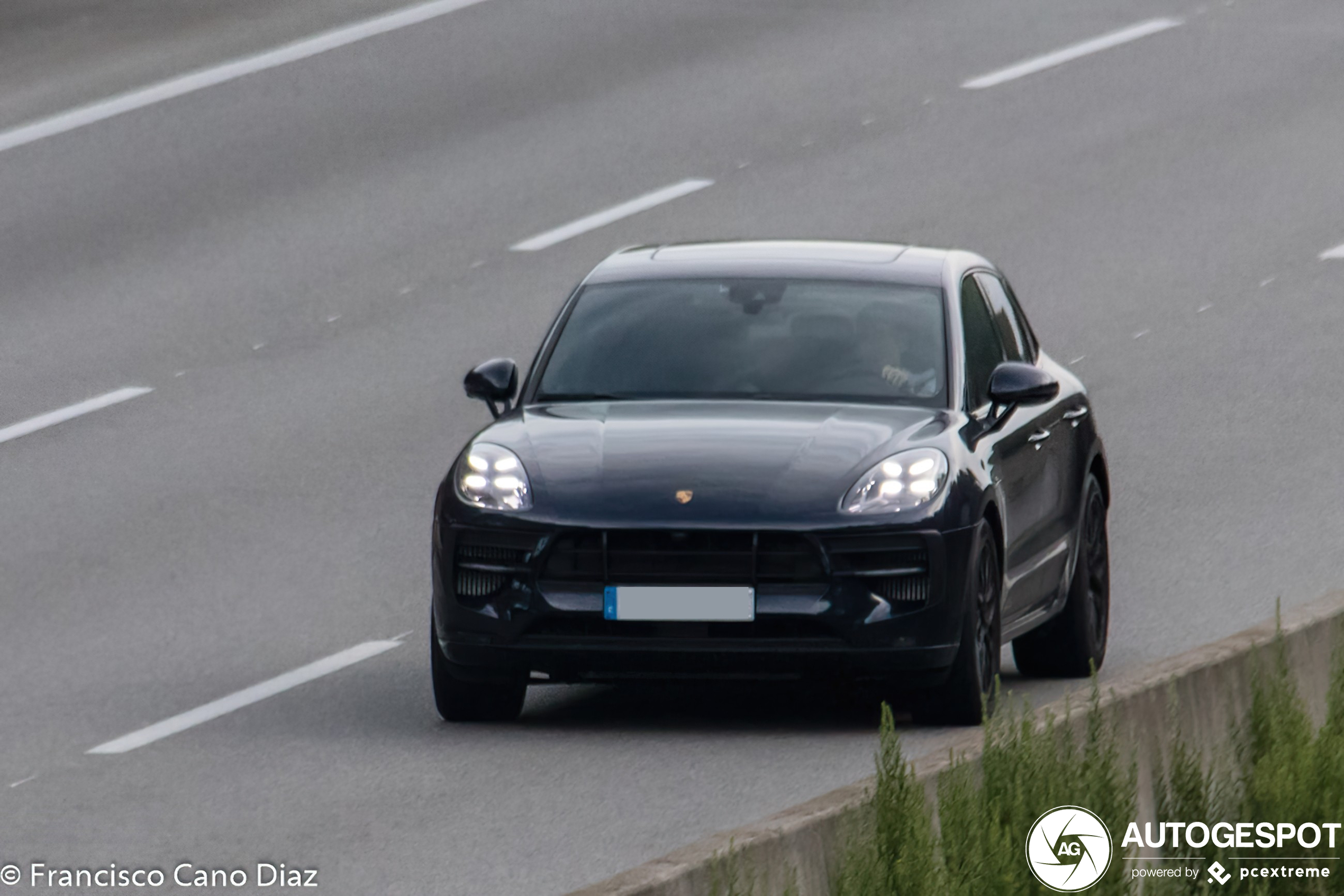 Porsche 95B Macan GTS MkII