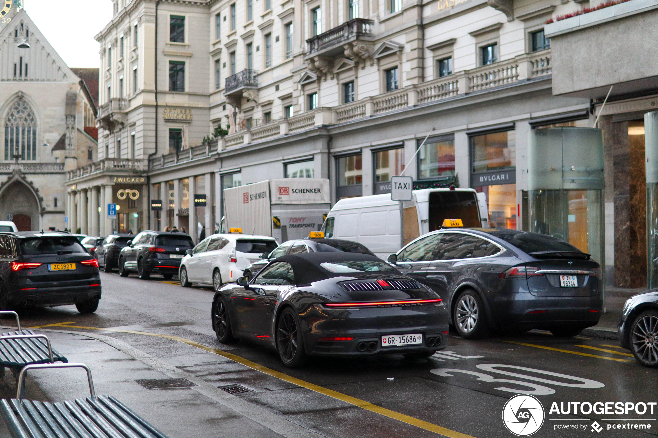 Porsche 992 Carrera 4S Cabriolet