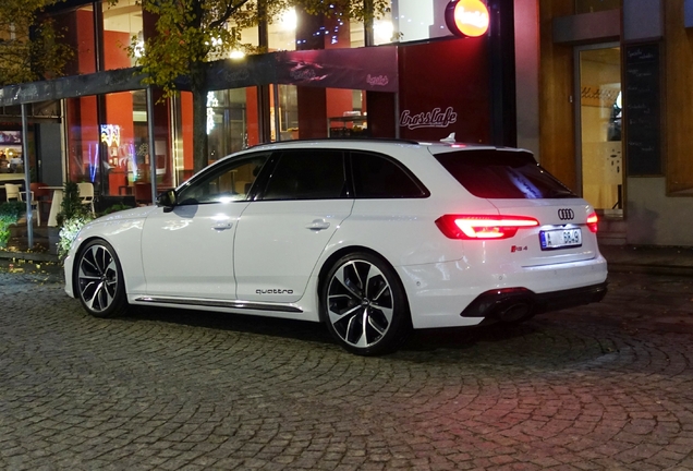 Audi RS4 Avant B9