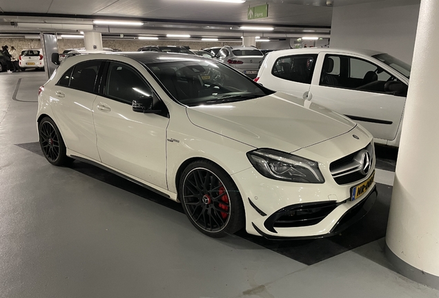Mercedes-AMG A 45 W176 2015