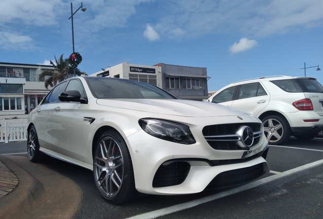 Mercedes-AMG E 63 S W213