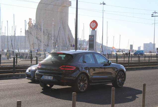 Porsche 95B Macan GTS