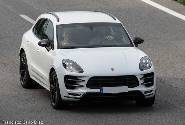 Porsche 95B Macan Turbo