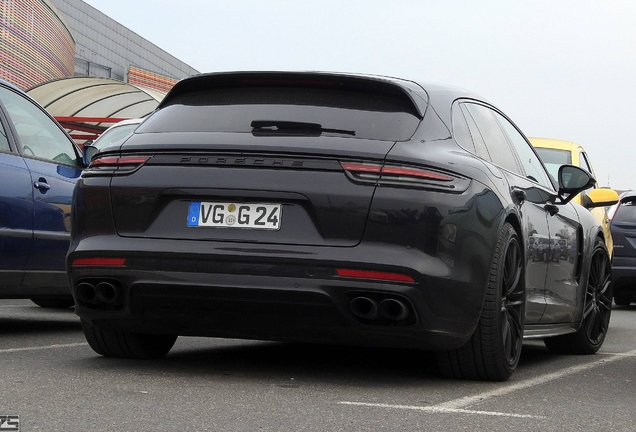 Porsche 971 Panamera GTS Sport Turismo