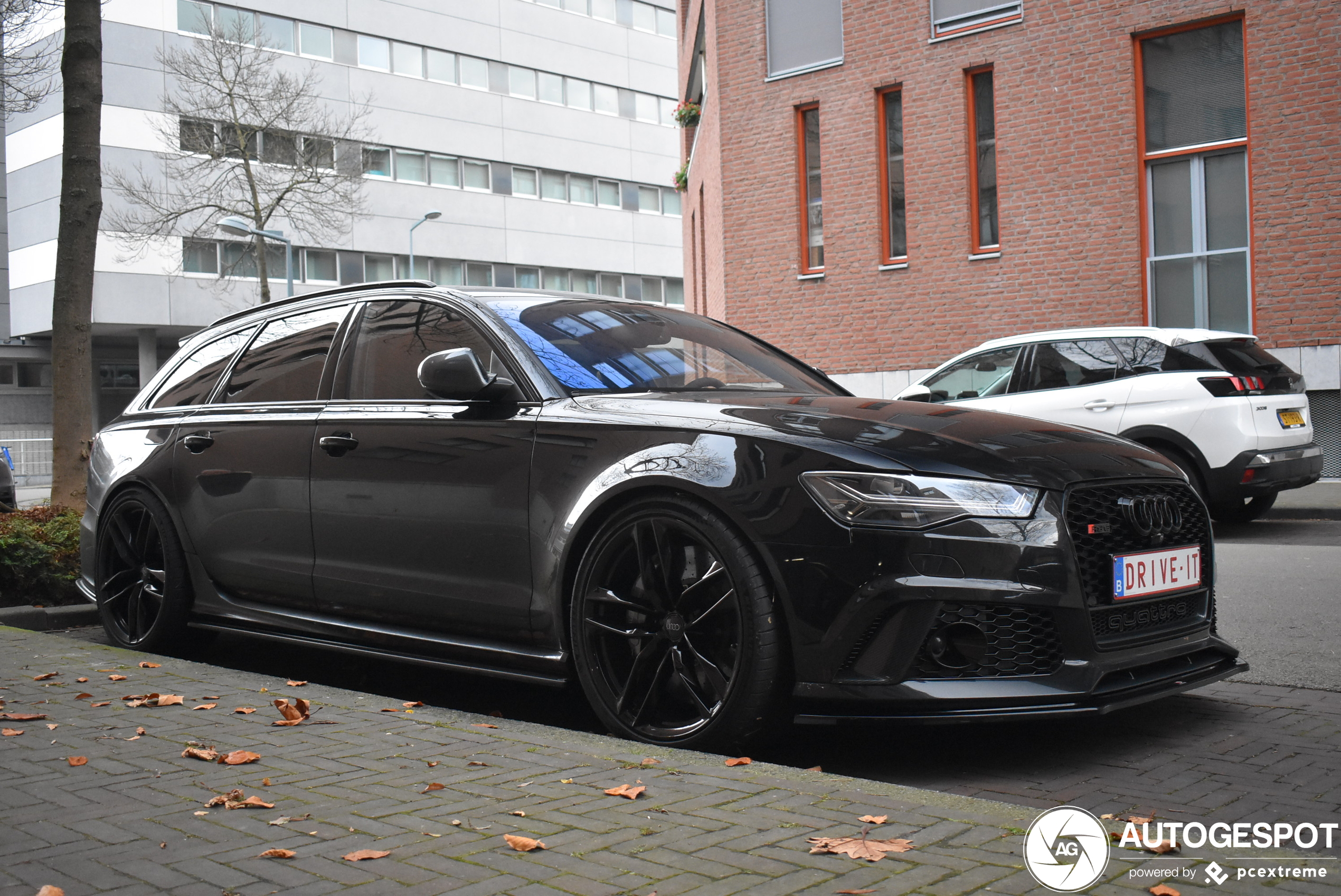 Audi RS6 Avant C7 2015