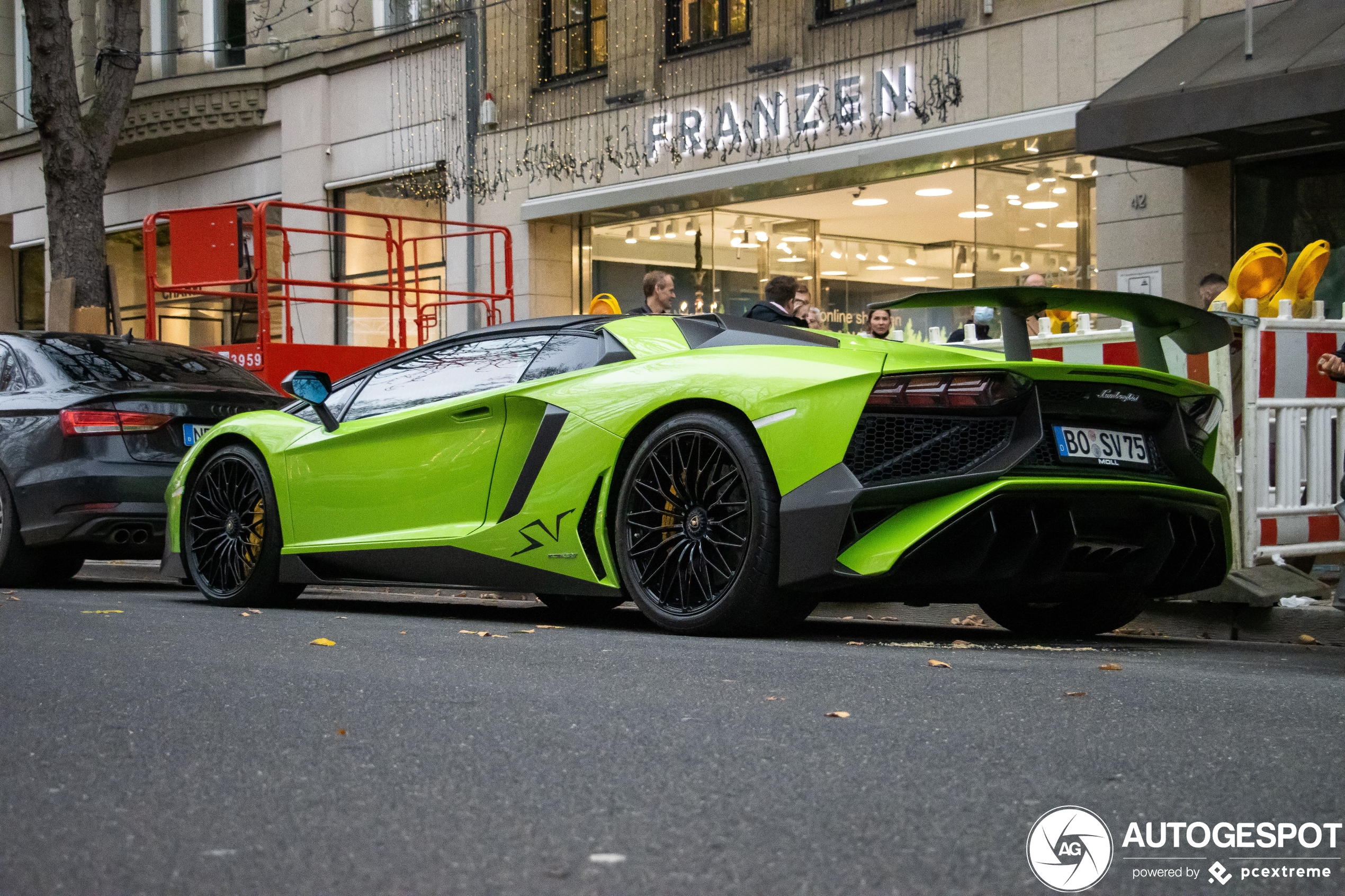 Lamborghini Aventador LP750-4 SuperVeloce Roadster