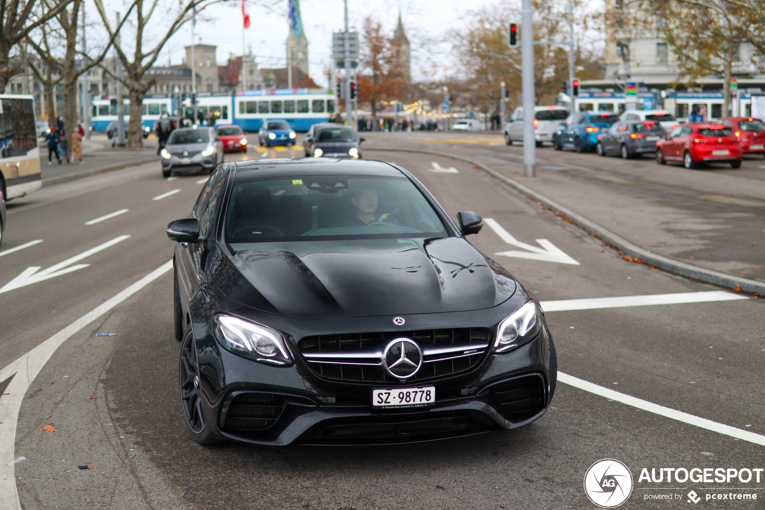 Mercedes-AMG E 63 S W213