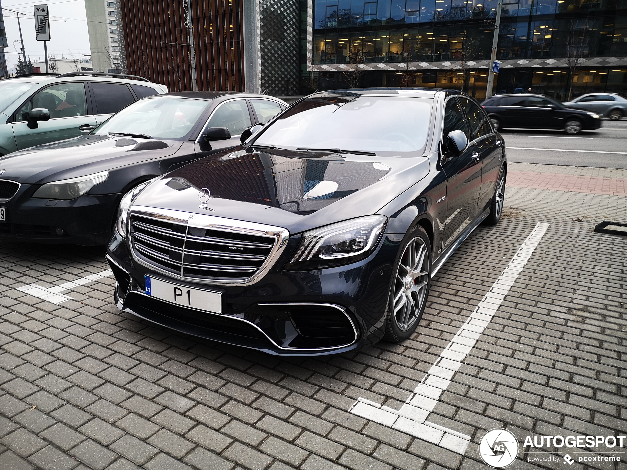 Mercedes-AMG S 63 V222 2017