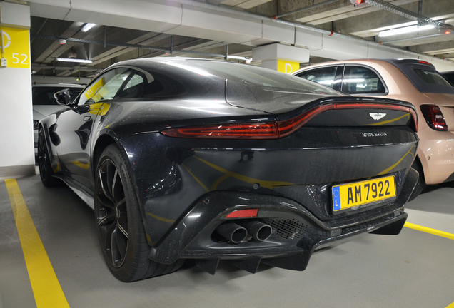 Aston Martin V8 Vantage 2018