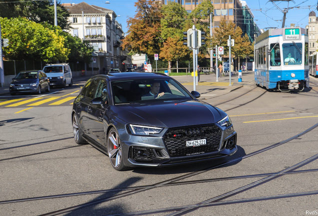 Audi RS4 Avant B9