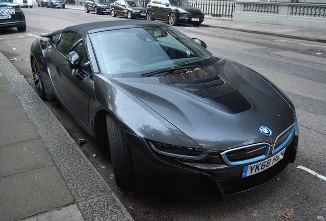 BMW i8 Roadster