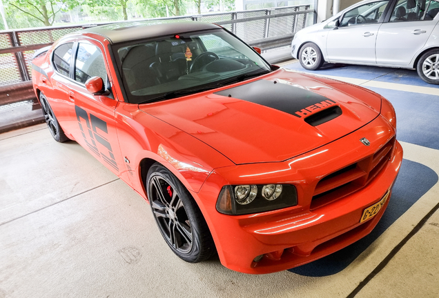 Dodge Charger SRT-8 Super Bee