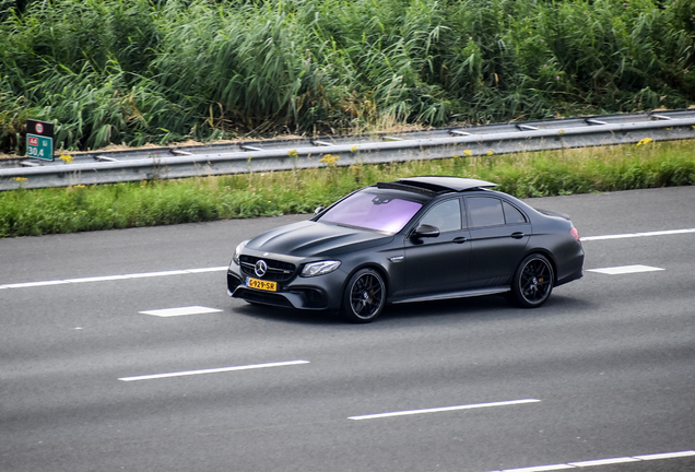 Mercedes-AMG E 63 S W213