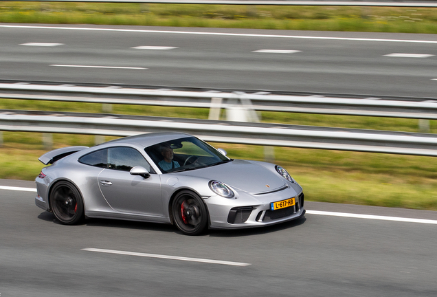 Porsche 991 GT3 Touring