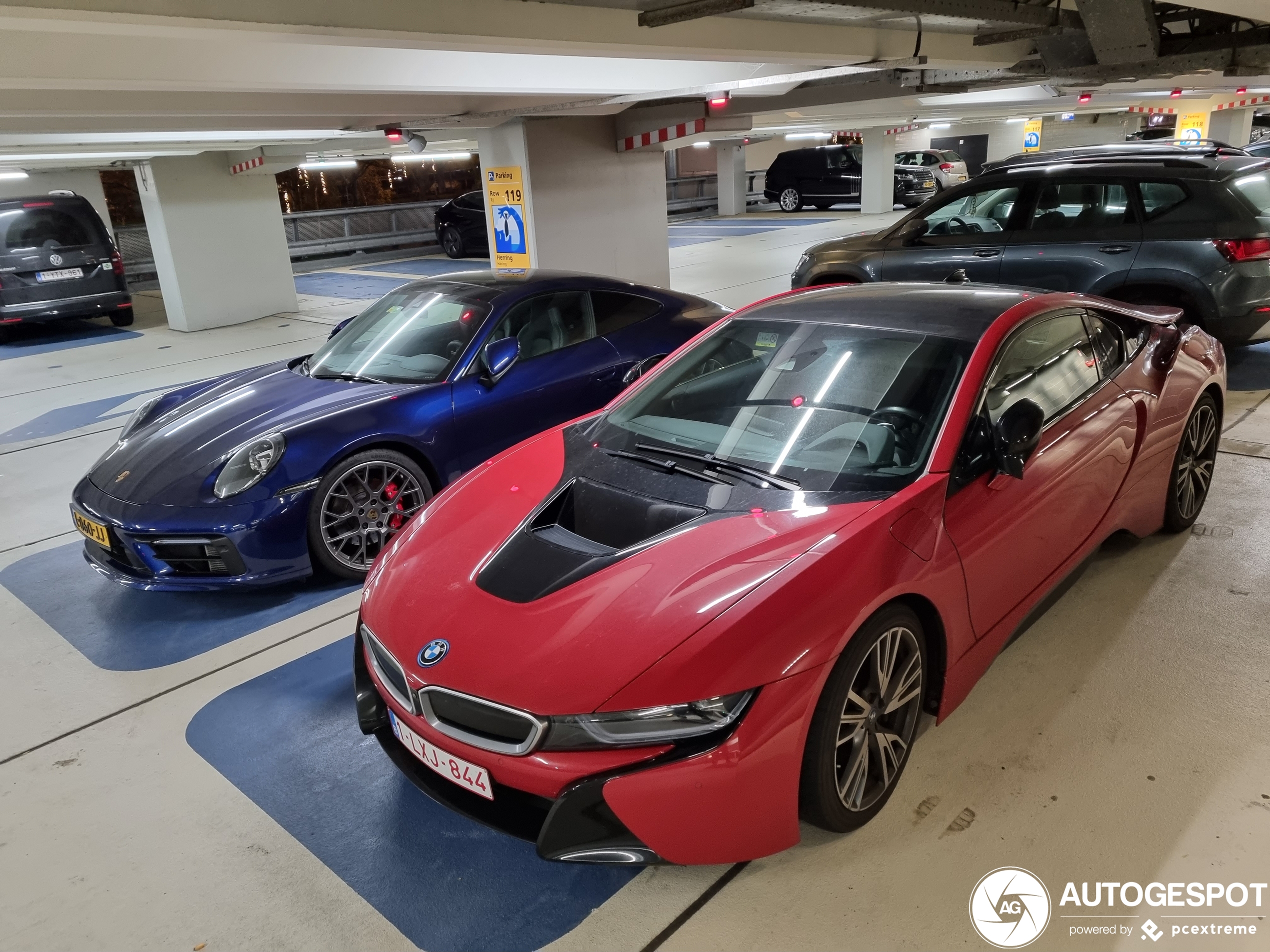 BMW i8 Protonic Red Edition