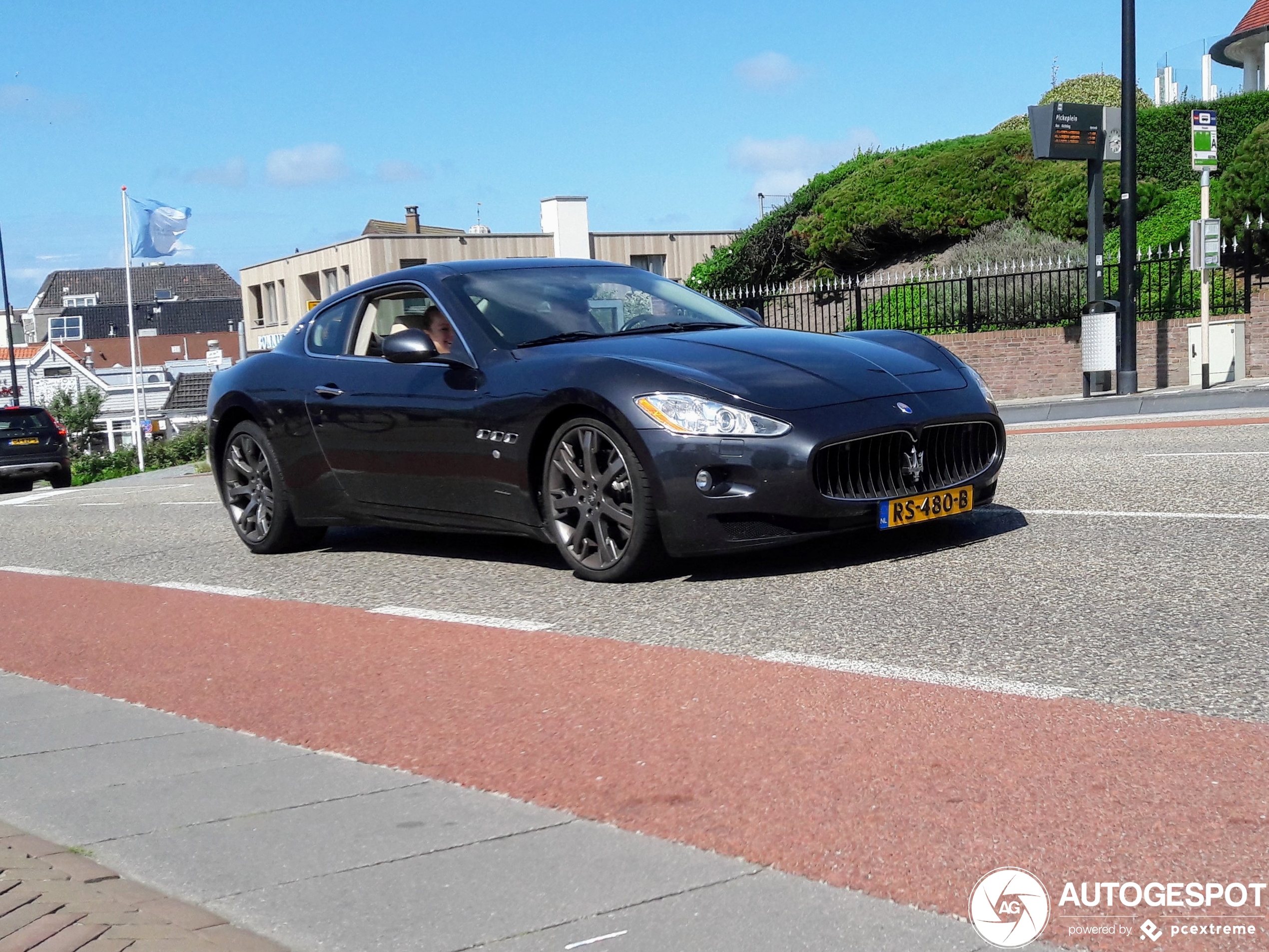 Maserati GranTurismo S Automatic