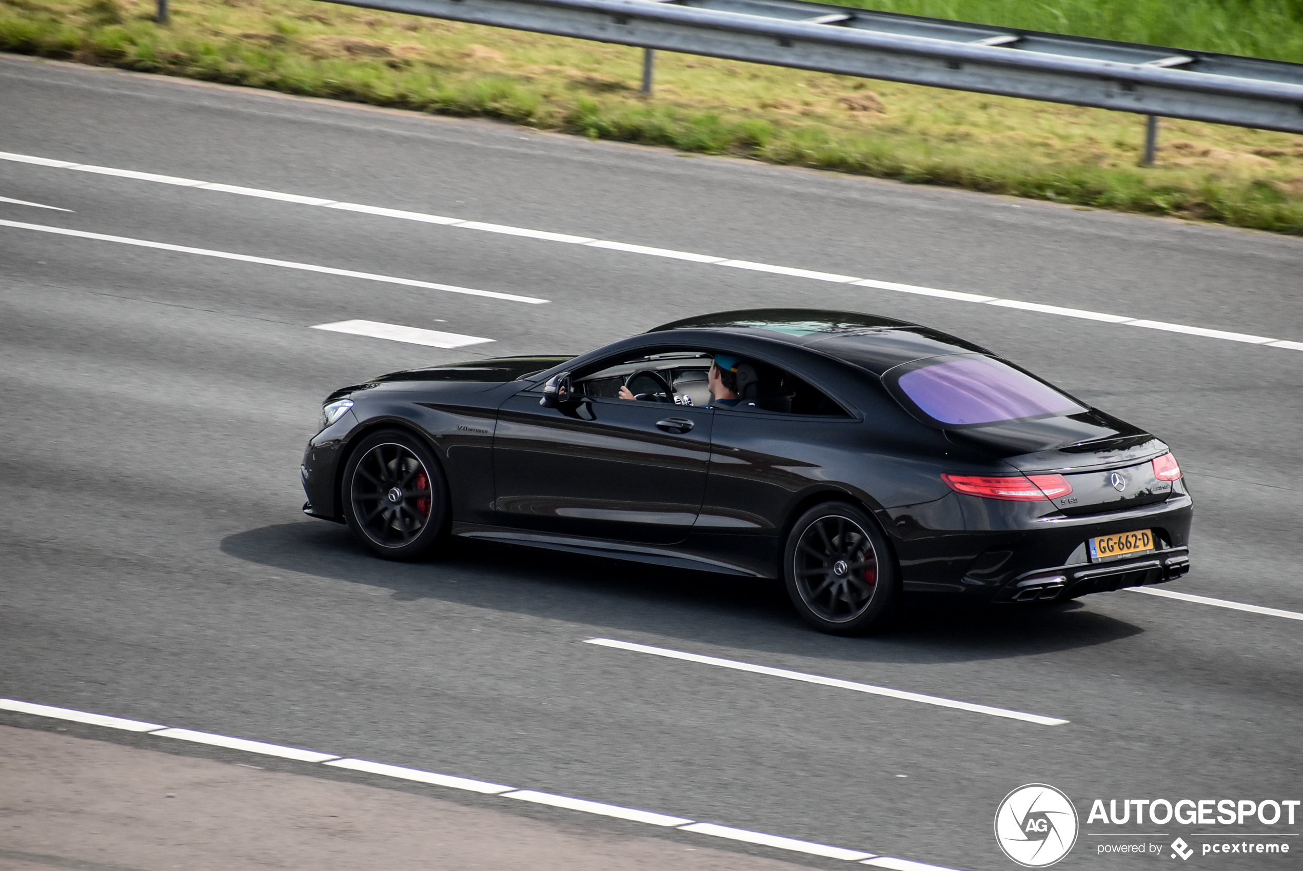 Mercedes-Benz S 63 AMG Coupé C217