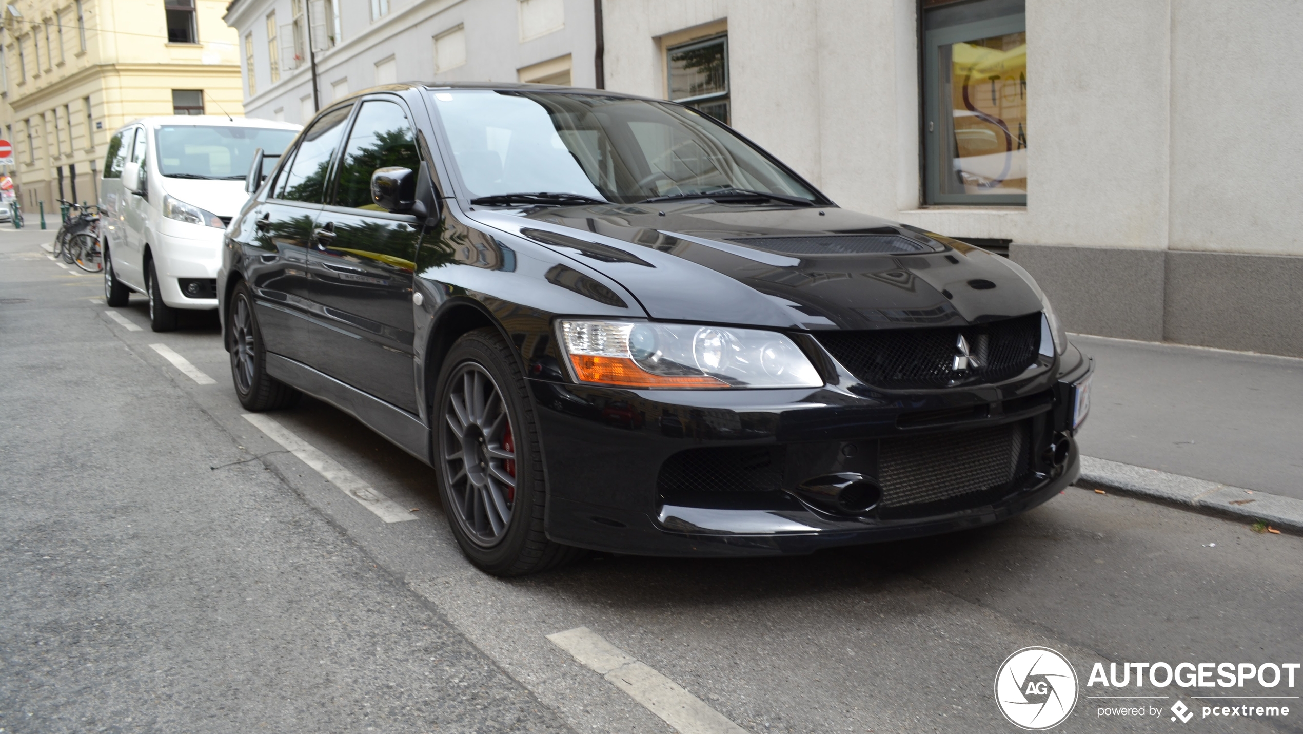 Mitsubishi Lancer Evolution IX