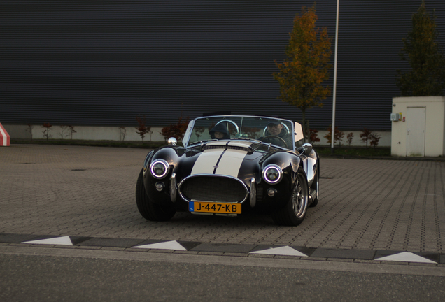 AC Cobra 427