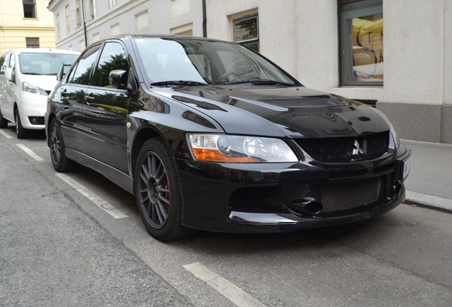 Mitsubishi Lancer Evolution IX