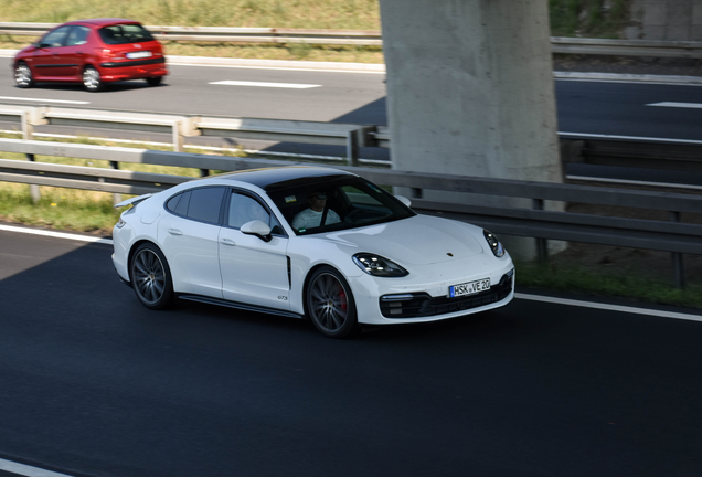 Porsche 971 Panamera GTS MkI