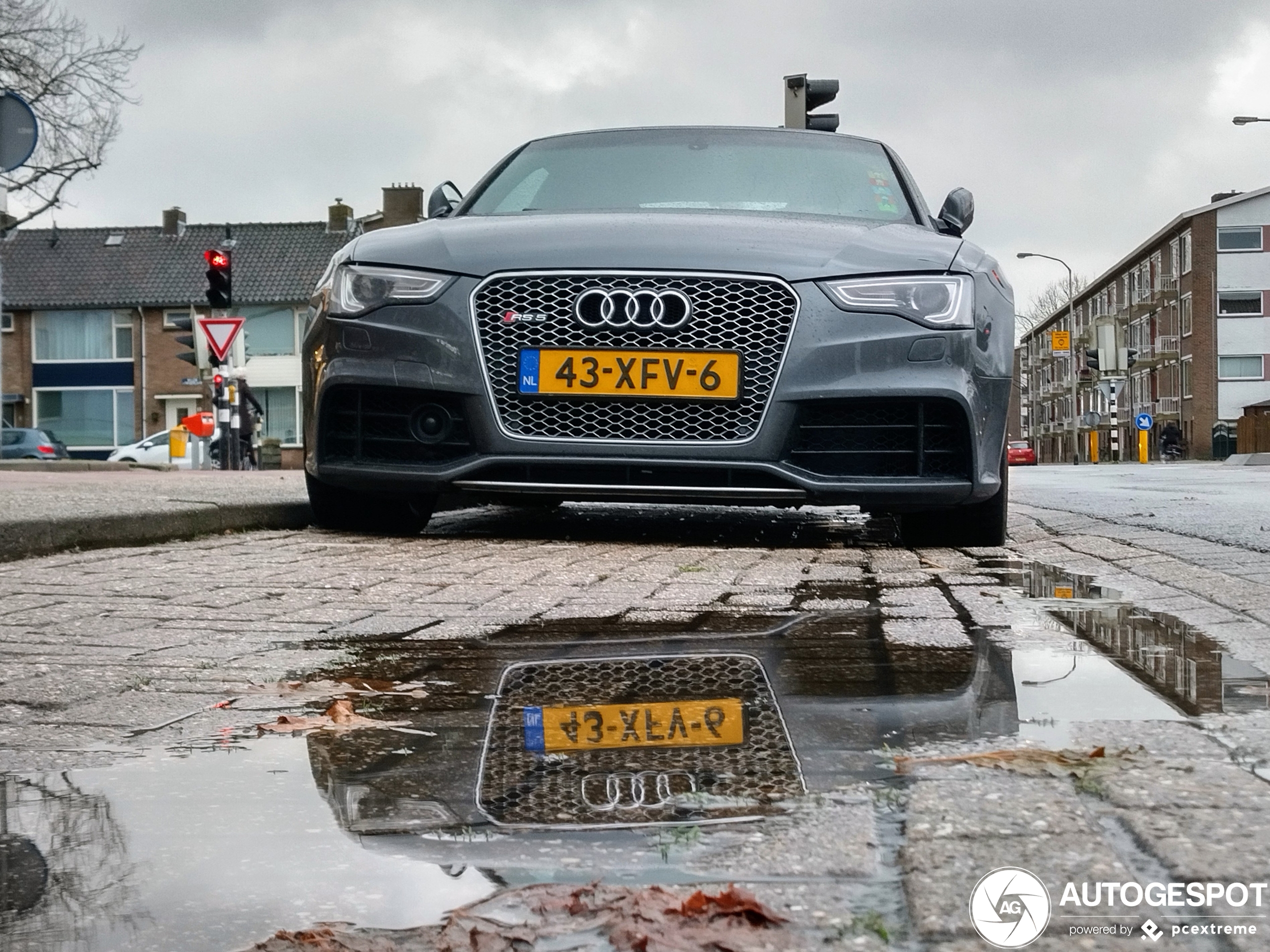 Audi RS5 B8 2012