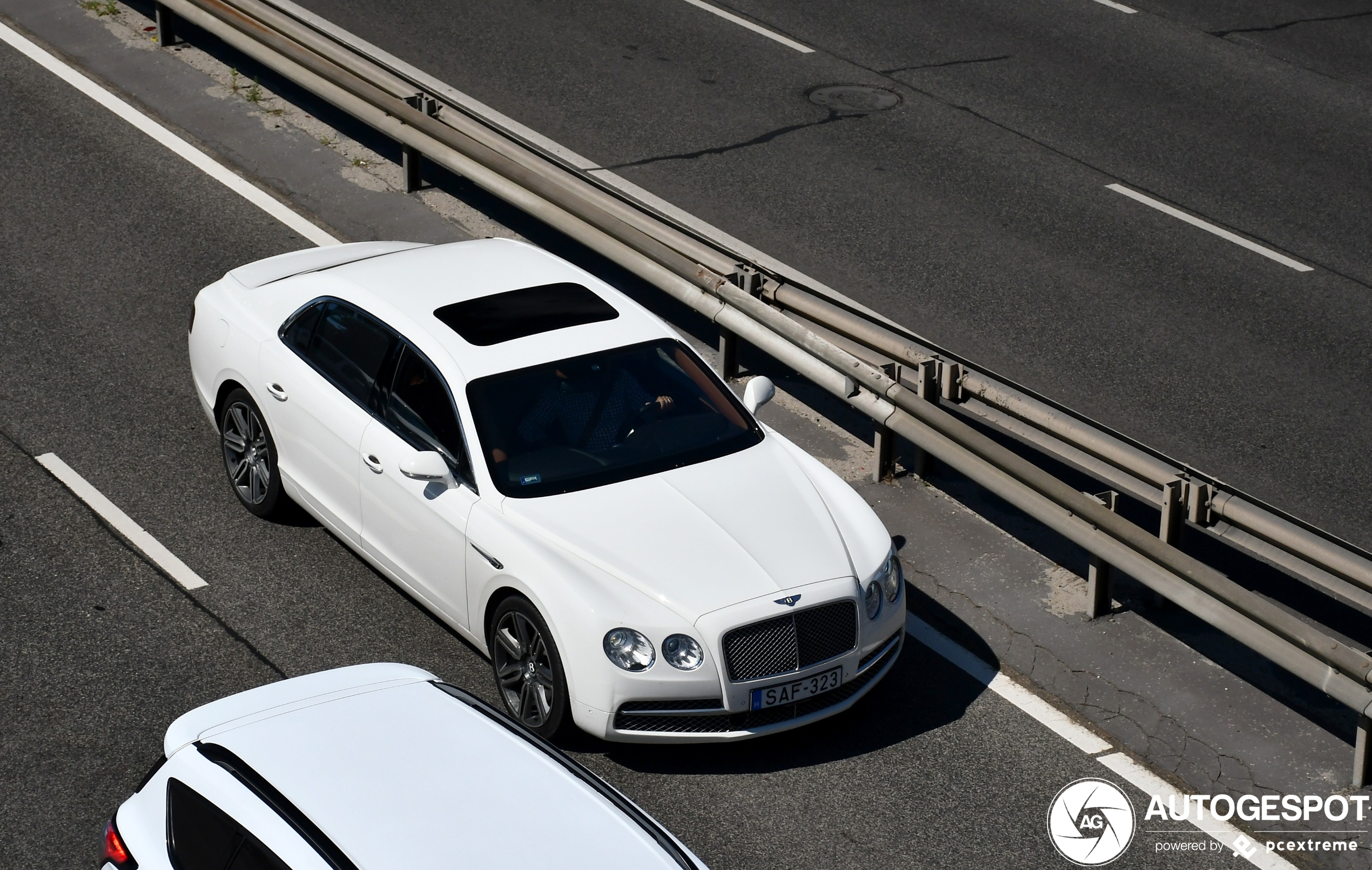 Bentley Flying Spur W12