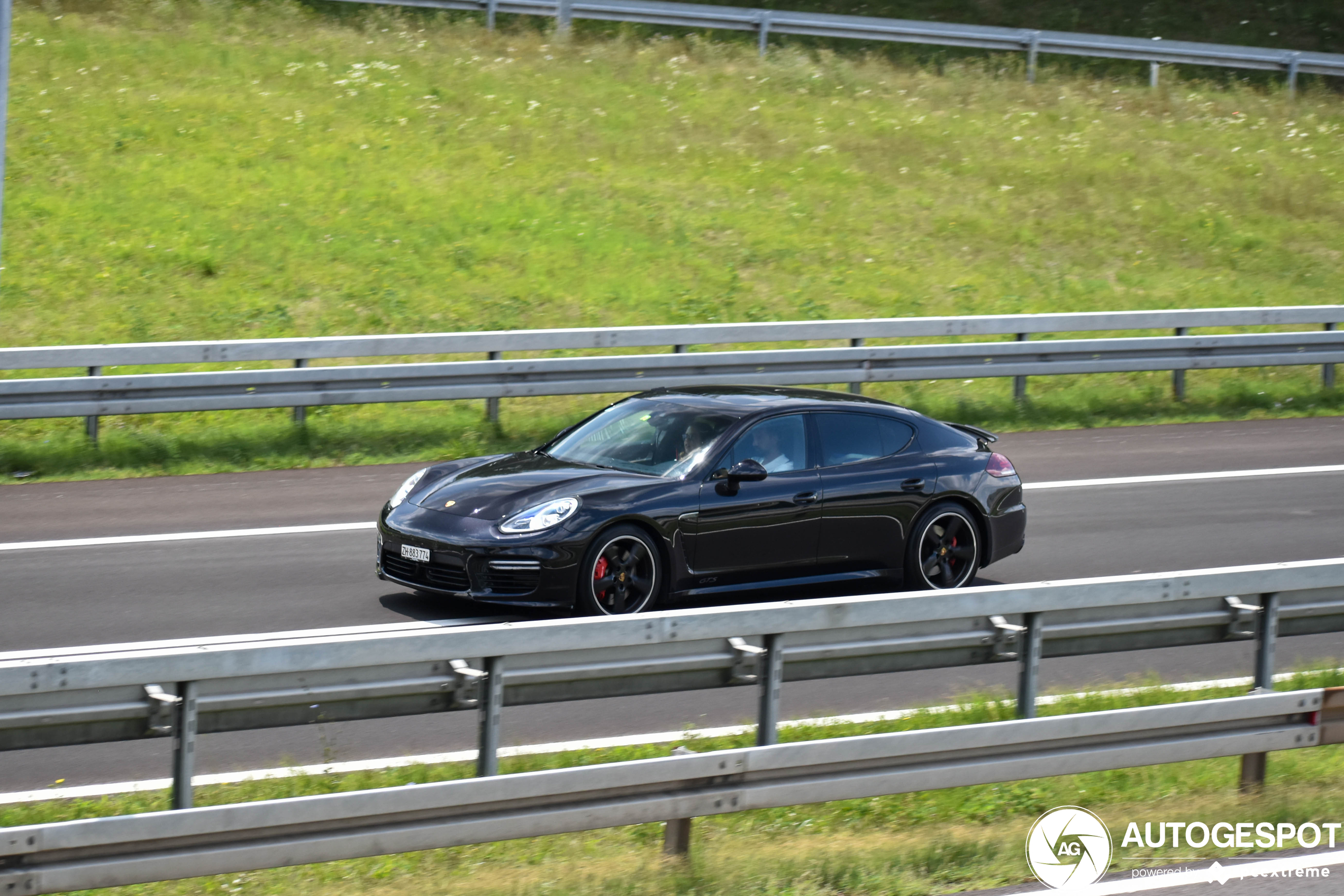 Porsche 970 Panamera GTS MkII