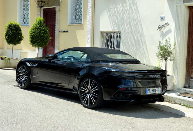 Aston Martin DBS Superleggera Volante