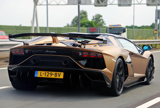 Lamborghini Aventador LP770-4 SVJ Roadster