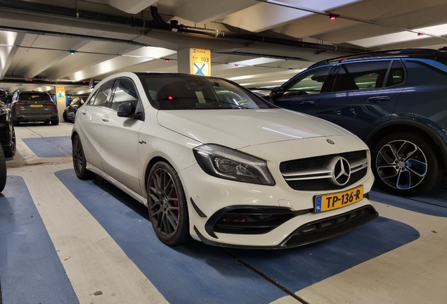 Mercedes-AMG A 45 W176 2015