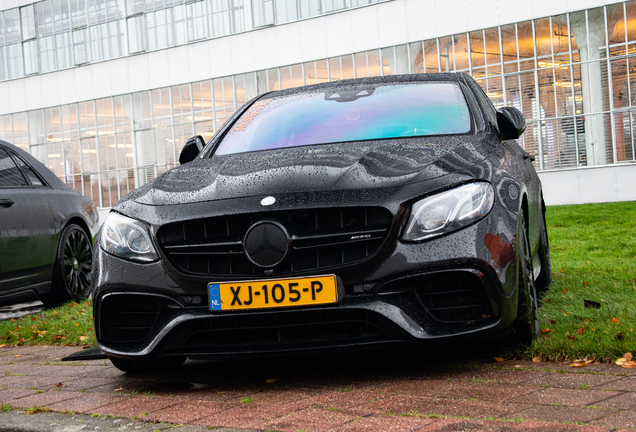 Mercedes-AMG E 63 S W213