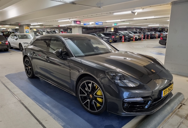 Porsche 971 Panamera Turbo S E-Hybrid Sport Turismo