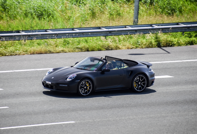 Porsche 992 Turbo S Cabriolet